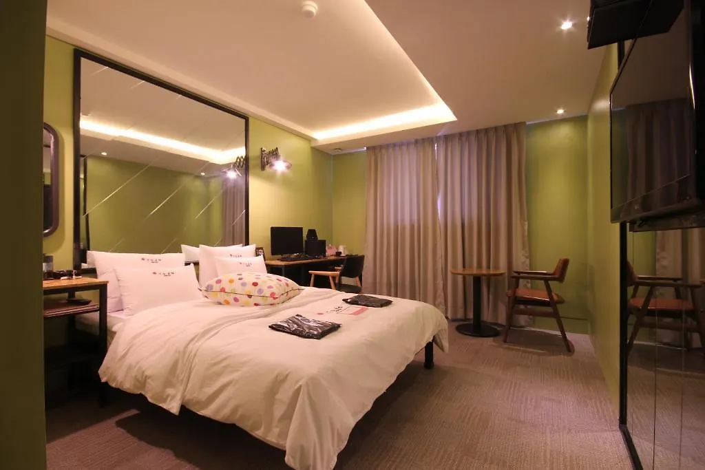 Motel Hotel Yaja Haeundae Pusan