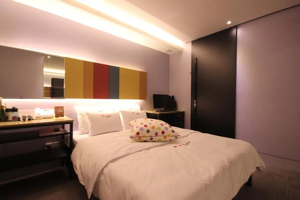 Hotel Yaja Haeundae Busan 2*,  South Korea
